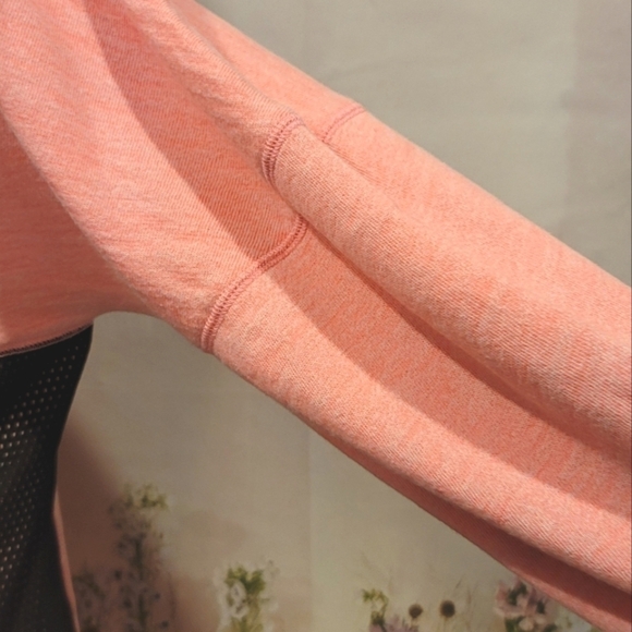 Pink by Victoria's Secret Sweatshirt 💗 - Picture 7 of 10